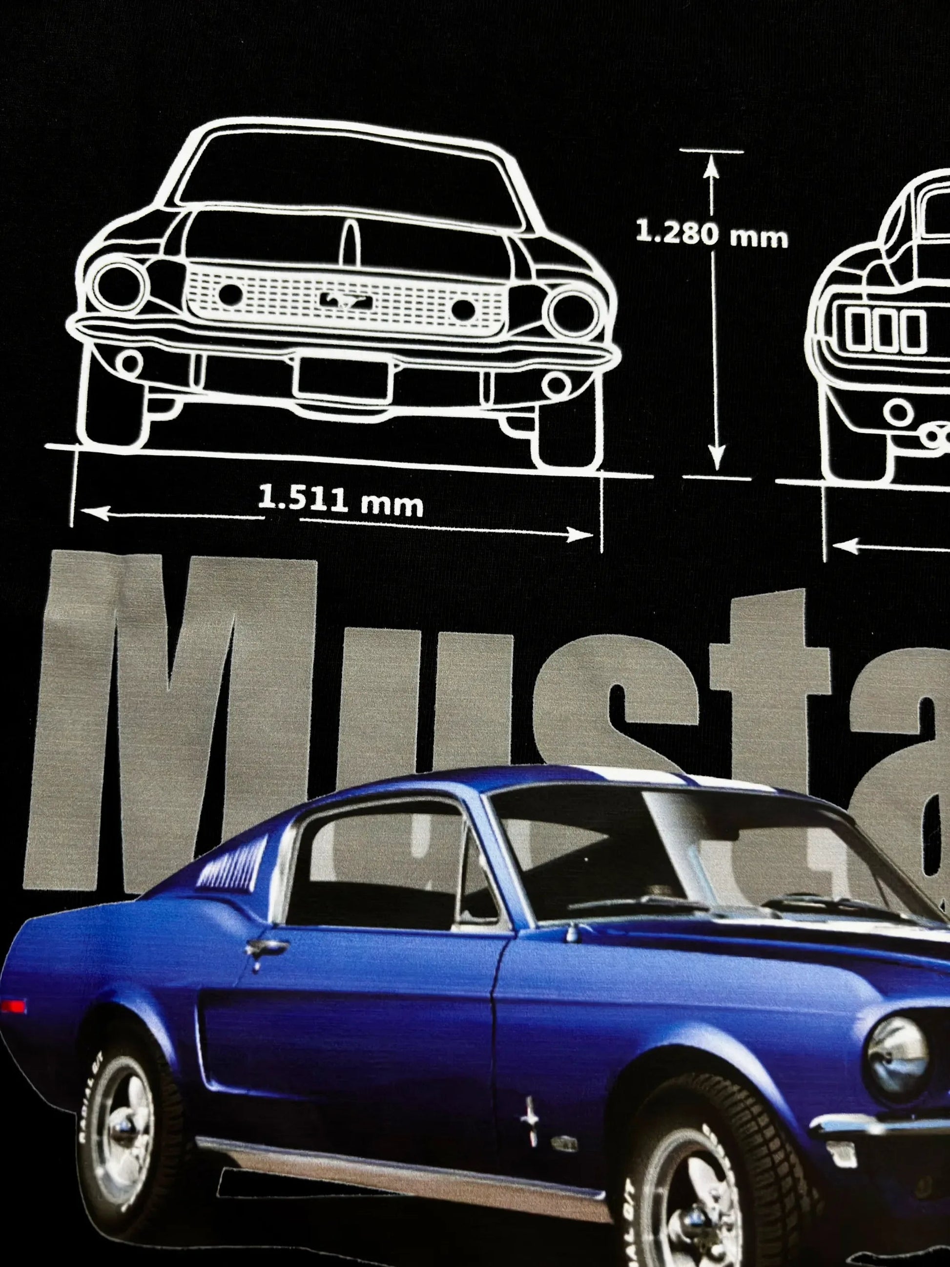 Oversize Mustang T-Shirt - Kezual