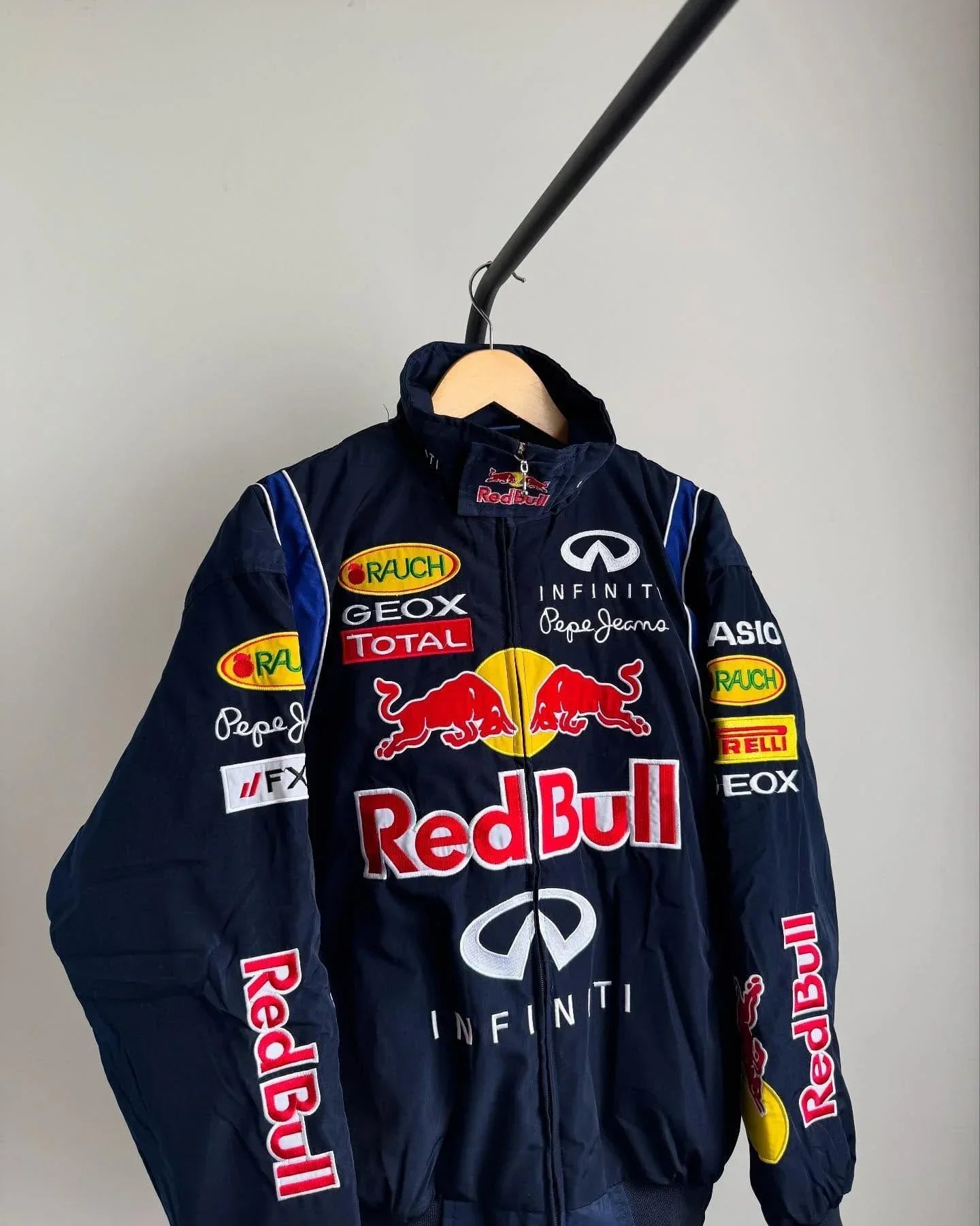 Red Bull Racing Women’s Embroidered Jacket - Kezual